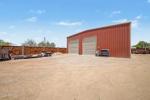 Exterior - 1502 S Prospectors Rd, Apache Junction, AZ 85119 photo 20 of 29