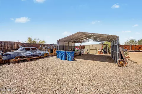 Exterior - 1502 S Prospectors Rd, Apache Junction, AZ 85119 photo 22 of 29