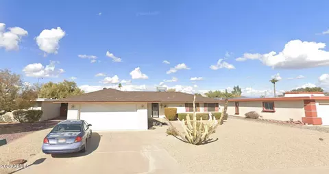10610 W Garnette Dr, Sun City, AZ 85373