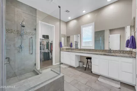 Bath - 41553 W Springtime Rd, Maricopa, AZ 85138 photo 1 of 4