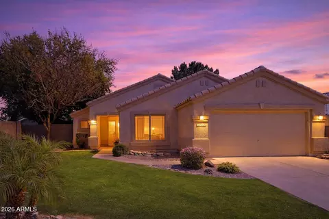 8744 W Lone Cactus Dr, Peoria, AZ 85382