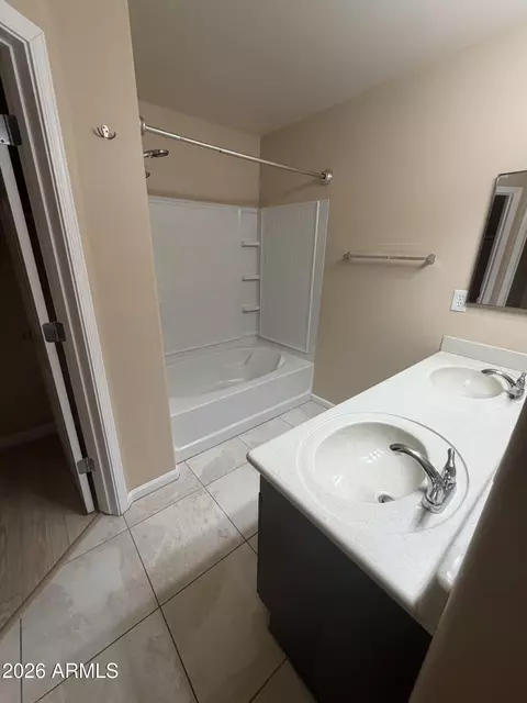 Bath - 1920 E Bell Rd #1045, Phoenix, AZ 85022 photo 1 of 3