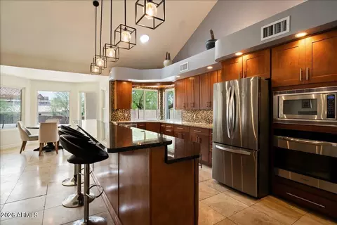 Kitchen - 1221 E Claire Dr, Phoenix, AZ 85022 photo 8 of 8