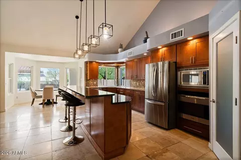 Kitchen - 1221 E Claire Dr, Phoenix, AZ 85022 photo 7 of 8