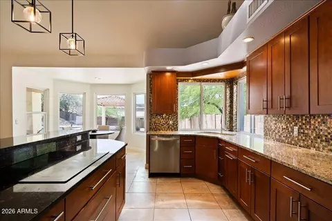 Kitchen - 1221 E Claire Dr, Phoenix, AZ 85022 photo 5 of 8