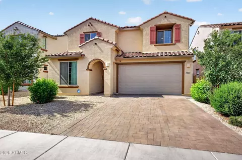 9022 W Luke Ave, Glendale, AZ 85305