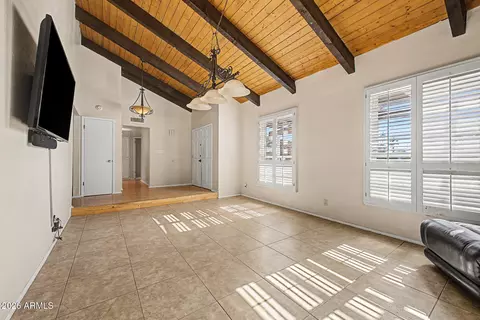 Living - 601 W Augusta Ave, Phoenix, AZ 85021 photo 3 of 6