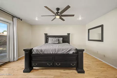 Bedroom - 601 W Augusta Ave, Phoenix, AZ 85021 photo 3 of 10