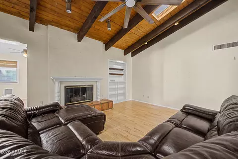 Living - 601 W Augusta Ave, Phoenix, AZ 85021 photo 4 of 6