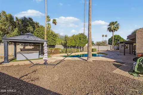 Exterior - 601 W Augusta Ave, Phoenix, AZ 85021 photo 6 of 9