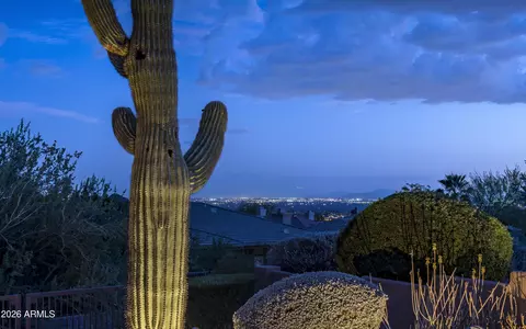 13641 E Charter Oak Dr, Scottsdale, AZ 85259
