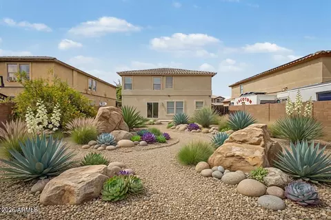 Exterior - 3131 W Apollo Rd, Phoenix, AZ 85041 photo 4 of 4