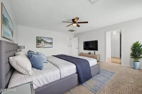 Bedroom - 3131 W Apollo Rd, Phoenix, AZ 85041 photo 4 of 4