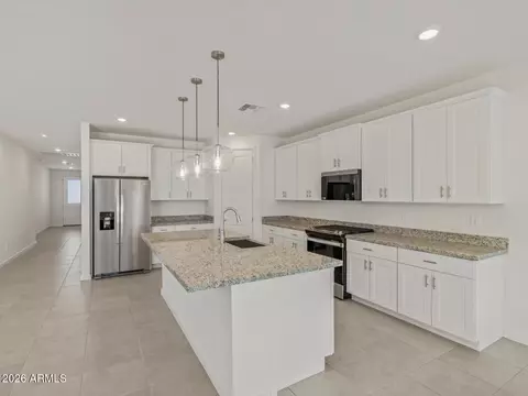 37375 W San Ildefanso Ave, Maricopa, AZ 85138