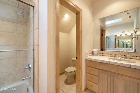 Bath - 1694 Elysian Ct, Flagstaff, AZ 86005 photo 6 of 6