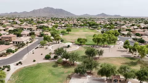 View/Area - 2837 E Palmdale Ln, Gilbert, AZ 85298 photo 3 of 5