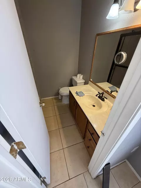 Bath - 7338 E Diamond Ave, Mesa, AZ 85208 photo 2 of 2