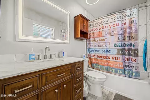 Bath - 7338 E Greenway St, Mesa, AZ 85207 photo 1 of 2