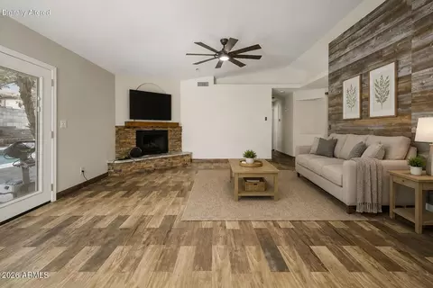 Living - 7338 E Greenway St, Mesa, AZ 85207 photo 1 of 4