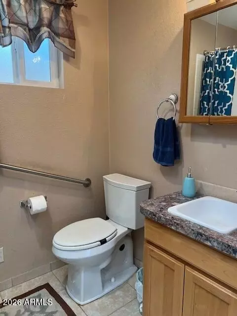 Bath - 711 Cole Ave, Bisbee, AZ 85603 photo 5 of 8
