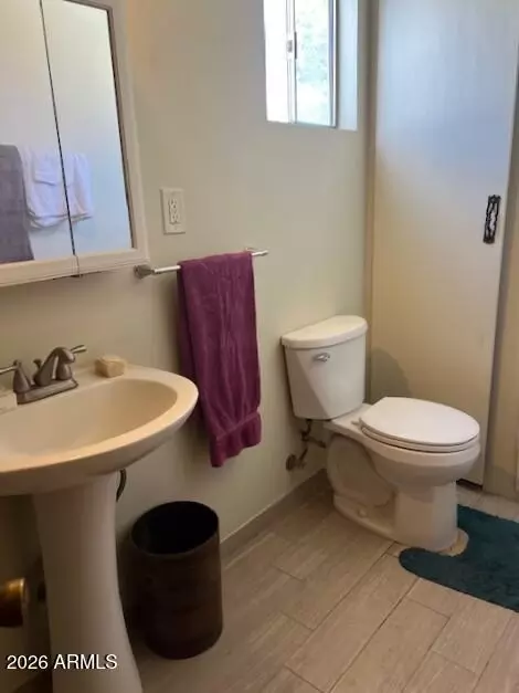 Bath - 711 Cole Ave, Bisbee, AZ 85603 photo 6 of 8