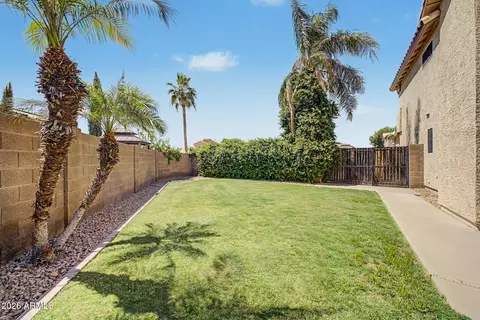 Exterior - 1435 E Silver Creek Rd, Gilbert, AZ 85296 photo 6 of 8