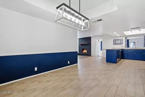 Dining - 703 N N Frst, Mesa, AZ 85203 photo 2 of 3