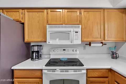 Kitchen - 1965 E Morrow Dr, Phoenix, AZ 85024 photo 6 of 8