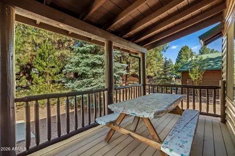 Exterior - 2652 Lodge Loop, Overgaard, AZ 85933 photo 5 of 9