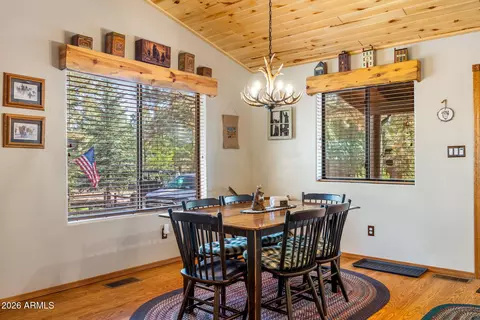 Dining - 2652 Lodge Loop, Overgaard, AZ 85933 photo 1 of 1