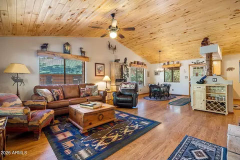 Living - 2652 Lodge Loop, Overgaard, AZ 85933 photo 2 of 3