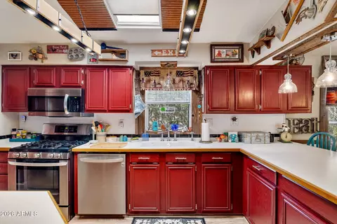 3069 Aspen Rd, Overgaard, AZ 85933 photo 15