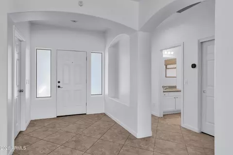Entry Way - 1620 S 80th Dr, Phoenix, AZ 85043 photo 2 of 3