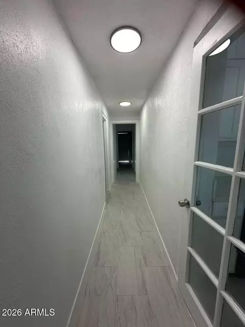 Entry Way - 2827 W Cavalier Dr, Phoenix, AZ 85017 photo 3 of 4
