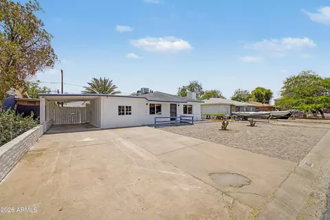 Exterior - 2827 W Cavalier Dr, Phoenix, AZ 85017 photo 1 of 8
