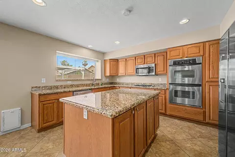 Kitchen - 1236 E Palo Verde St, Gilbert, AZ 85296 photo 2 of 4