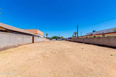 2145 E Taylor St #11, Phoenix, AZ 85006 photo 9