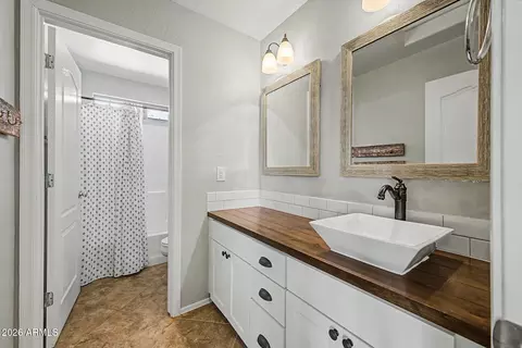 Bath - 3545 E Tulsa St, Gilbert, AZ 85295 photo 4 of 4