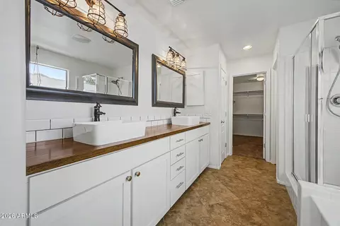 Bath - 3545 E Tulsa St, Gilbert, AZ 85295 photo 3 of 4
