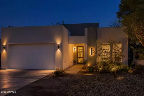 2826 N 28th Pl, Phoenix, AZ 85008