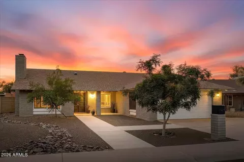 4611 W Echo Ln, Glendale, AZ 85302