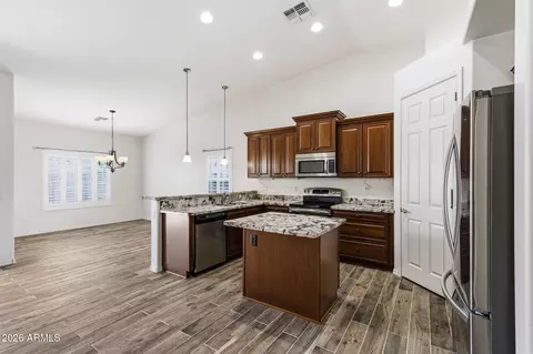 Kitchen - 2191 E 25th Ave, Apache Junction, AZ 85119 photo 1 of 1