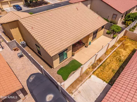 Exterior - 2191 E 25th Ave, Apache Junction, AZ 85119 photo 10 of 13
