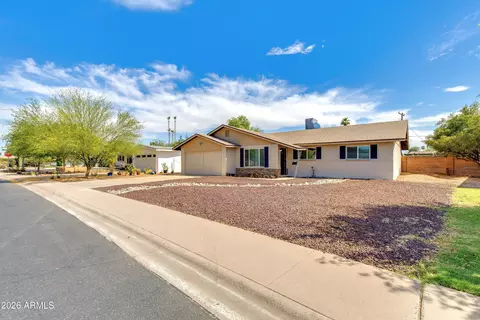 537 E Laguna Dr, Tempe, AZ 85282
