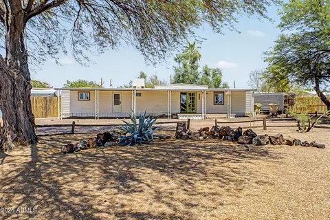 15801 N 67th Ave, Glendale, AZ 85306