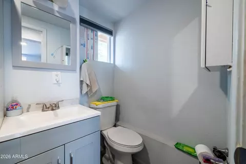 Bath - 317 N Saguaro Dr, Apache Junction, AZ 85120 photo 2 of 3