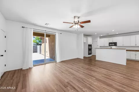 Living - 4075 E Nunneley Rd, Gilbert, AZ 85296 photo 3 of 5