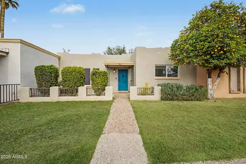 557 N Hobson Plz, Mesa, AZ 85203