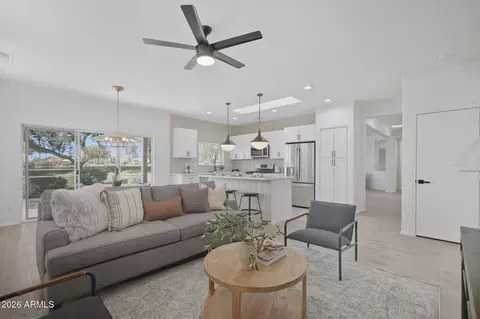 22408 N Las Vegas Dr, Sun City West, AZ 85375