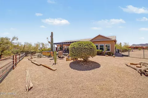 Exterior - 931 Echo Cir, Apache Junction, AZ 85119 photo 18 of 27